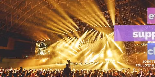 L\u1ec4 T\u1ed0T NGHI\u1ec6P