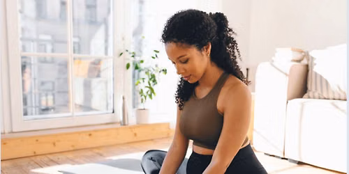 Olivaya Mama - Prenatal Yoga