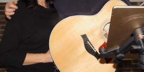 Heart Strings at Bogie's