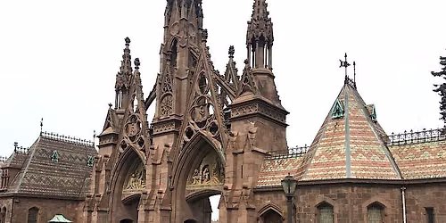 Green-Wood on Wheels: Stroller-Friendly Tour