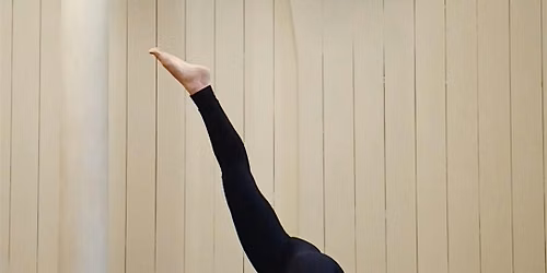 Atelier YOGA inversions et arm balance \u00e0 Toulouse
