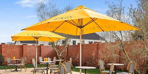 Serenade Session at The Clements