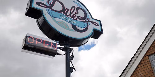 PACKERS - VIKINGS at Dale Z.'s On Tour! 