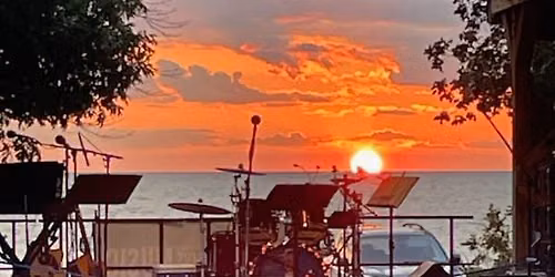 DTO @ Beach Dog Grill