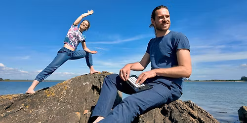 Un voyage sonore en mouvement : en 2 parties : Solaire et Lunaire