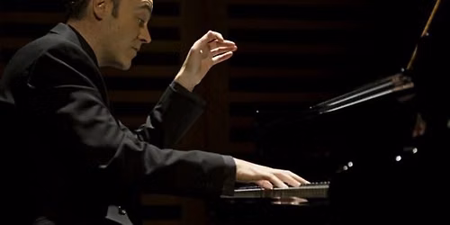 Leon McCawley, Piano