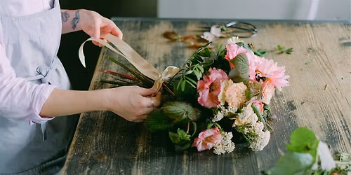 Beginner Blooms at East End Library - 'Give it up for'