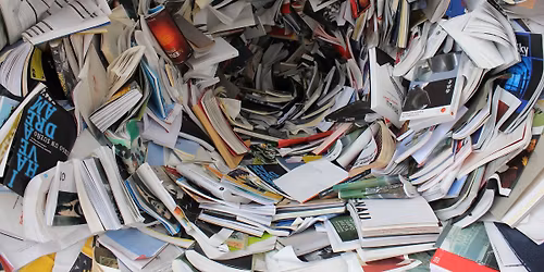 Lektura na Maj\u00f3wk\u0119 - rozdajemy ksi\u0105\u017cki!