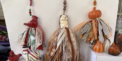 Seasonal Tassel Class