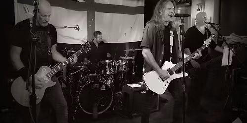 Live Music Friday with Doghouse