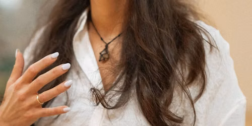 XL: Discover Holosomatic Breathwork (with headphones)