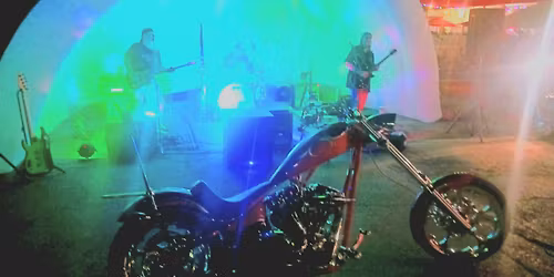 Wednesday Bike Nights at 21 ROCK! \ud83d\ude0e LIVE MUSIC with Fry Project! \ud83e\udd18