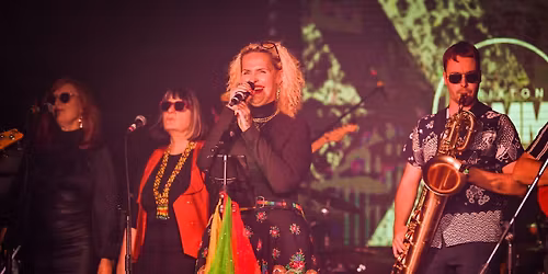 NEW YEAR EVE | Live Music with EMZ All Stars