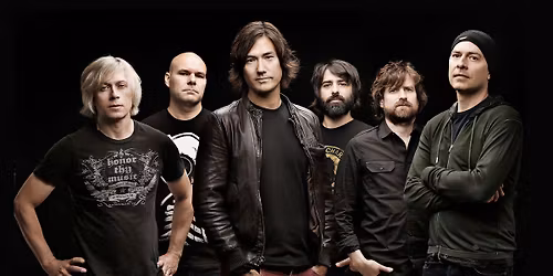 Moist | Th\u00e9\u00e2tre Beanfield