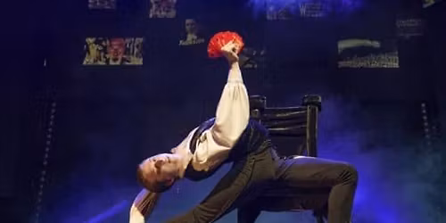 FLYING LIGHTS Show Caf\u00e9 - Fusion von Licht und Bewegung - die Highlightshow