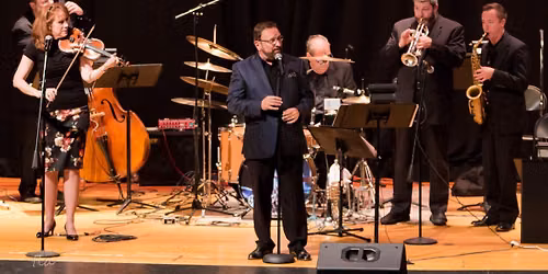 Wayne Messmer Christmas Show