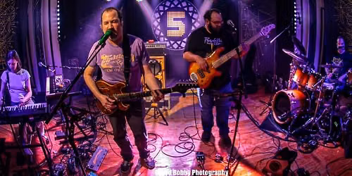Runaway Gin - A Tribute to Phish w\/ DJ Logic featuring An All-Improv Superjam