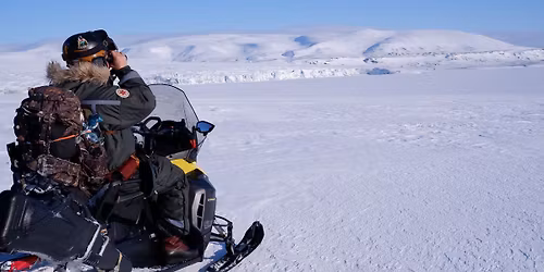 Martin \u2013 Cestou necestou \u2013 Arktick\u00e9 \u0160picbergy \u2013 Camperom po ju\u017enom pobre\u017e\u00ed Eur\u00f3py