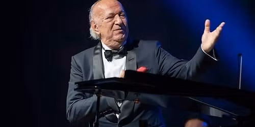 \u062d\u0641\u0644 \u0627\u0644\u0645\u0648\u0633\u064a\u0642\u0627\u0631 \u0627\u0644\u0643\u0628\u064a\u0631 \u0639\u0645\u0631 \u062e\u064a\u0631\u062a \u0639\u0644\u0649 \u0627\u0644\u0645\u0633\u0631\u062d \u0627\u0644\u0643\u0628\u064a\u0631 \u0628\u062f\u0627\u0631 \u0627\u0644\u0627\u0648\u0628\u0631\u0627 \u0627\u0644\u0645\u0635\u0631\u064a\u0629 \u0628\u0627\u0644\u0642\u0627\u0647\u0631\u0629 4 \u0646\u0648\u0641\u0645\u0628\u0631 2025