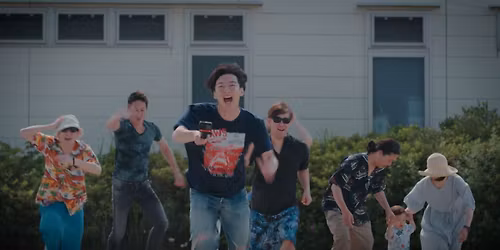 Halloween Specials: NUKKETALO + ONSEN SHARK