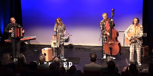 Bakelied | Binnenplaatsconcert