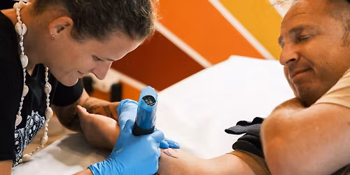 Journ\u00e9e tatoo flash FREEHAND\/sur mesure!!! 