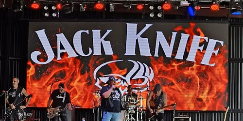 Jack knife Rocks The Dallas Inn