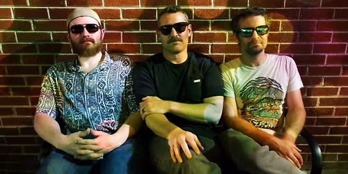 Live Music with the String Chiefs