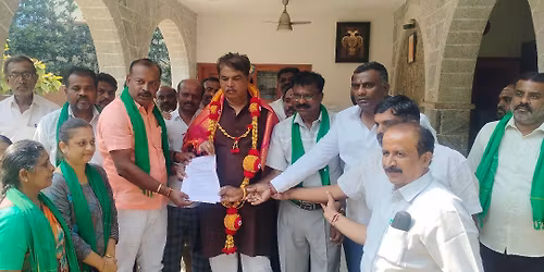 \u0c86\u0ca8\u0cc7\u0c95\u0cb2\u0ccd \u0ca4\u0cbe\u0cb2\u0ccd\u0cb2\u0cc2\u0c95\u0cc1 \u0cad\u0cc2\u0cb8\u0ccd\u0cb5\u0cbe\u0ca6\u0cc0\u0ca8 \u0cb5\u0cbf\u0cb0\u0ccb\u0ca7\u0cbf \u0cb9\u0ccb\u0cb0\u0cbe\u0c9f\u0c95\u0ccd\u0c95\u0cc6 \u0cb5\u0cbf\u0cb0\u0ccb\u0ca7 \u0caa\u0c95\u0ccd\u0cb7\u0ca6 \u0ca8\u0cbe\u0caf\u0c95\u0cb0