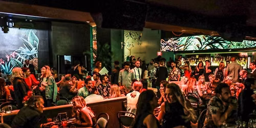 Intelligent Singles Mixer in New Smyrna Beach FL!