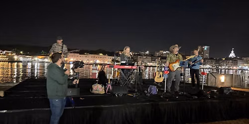 Laburnum Park performs at Brambly Park