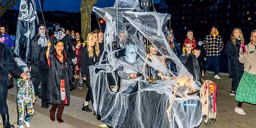 Spooks by The Sea Parade and Trunk 'n' Treat