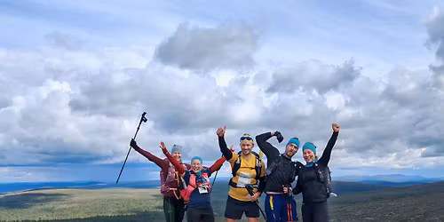 JUOKSUSEIKKAILU UKK-PUISTON L\u00c4PI