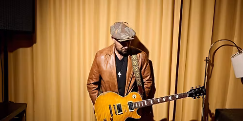 HENRIK FREISCHLADER \u2022 Kiel \u2022 Die Pumpe