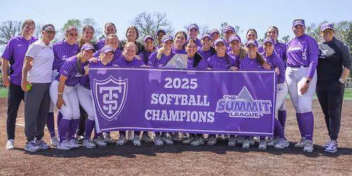 Parking North Dakota State Bison at St. Thomas Tommies Mens Basketball