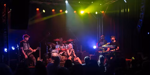 Beautiful Trauma feat. Stacy Green as Pink @ The Marrs Bar