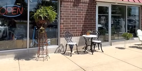 Vintage Shop Hop @ Antique Market of Crystal Lake