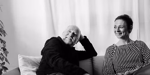 ULI BR\u00c9E & SABINE GRUBER (an der Zither) Eine rasante Literar-Tour mit Uli Br\u00e9e