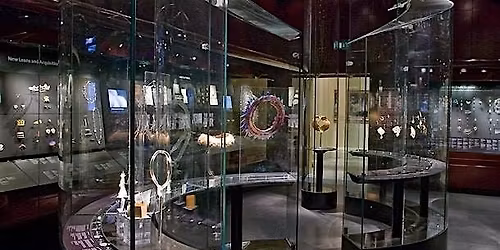 Visite de la Galerie des bijoux du V&A