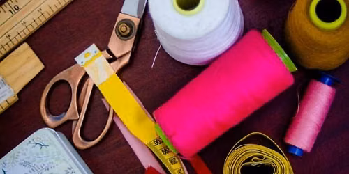 Learn to Sew: Machine Basics - Sew a Pillowcase