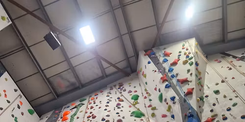 Pinnacle Climbing November 2025