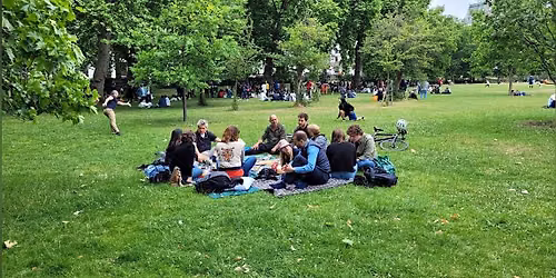 Join us for an Italian Picnic in Hyde Park!