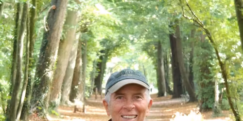 \u0417\u0443\u0441\u0442\u0440\u0456\u0447  \u0436\u0443\u0440\u043d\u0430\u043b\u0456\u0441\u0442\u043a\u043e\u044e \u0410\u043d\u043d\u043e\u044e \u0425\u0443\u0441\u0430\u0440\u0441\u044c\u043a\u0430