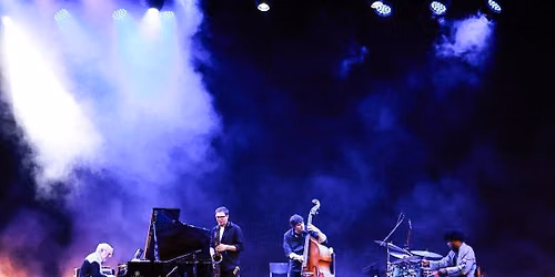 Bob James at Dakota