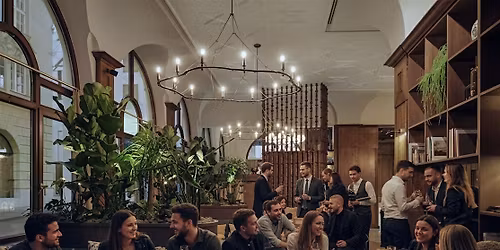 Speed Friending Night - Meet Locals & Expats in Munich