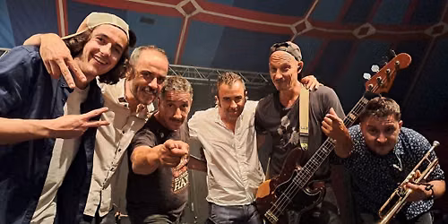 LES BARBEAUX - Bomba! Tour in Berlin