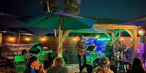 Salty Sisters Bar & Grill