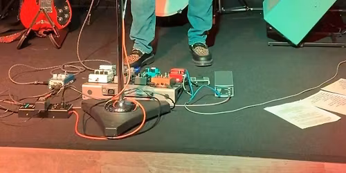 Roland Justice @ Heroes Den