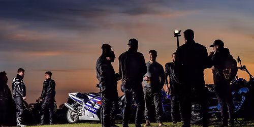 dog and duck bike night