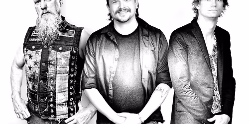 Yankee Cowboy LIVE at The Crowd Around Me